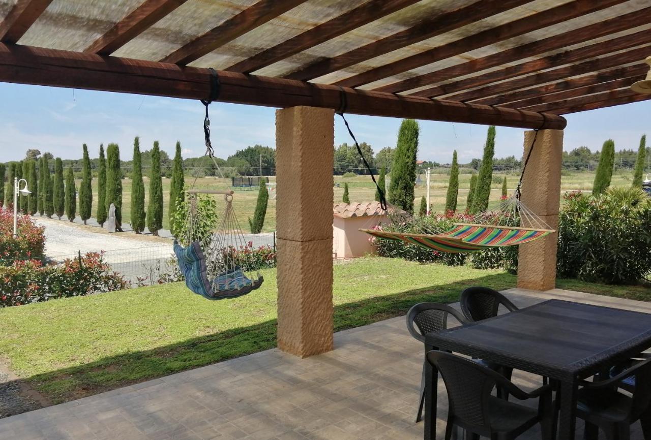 Fattoria Palazzeta - Pet & Family Friendly Aparthotel Cecina  Exterior foto