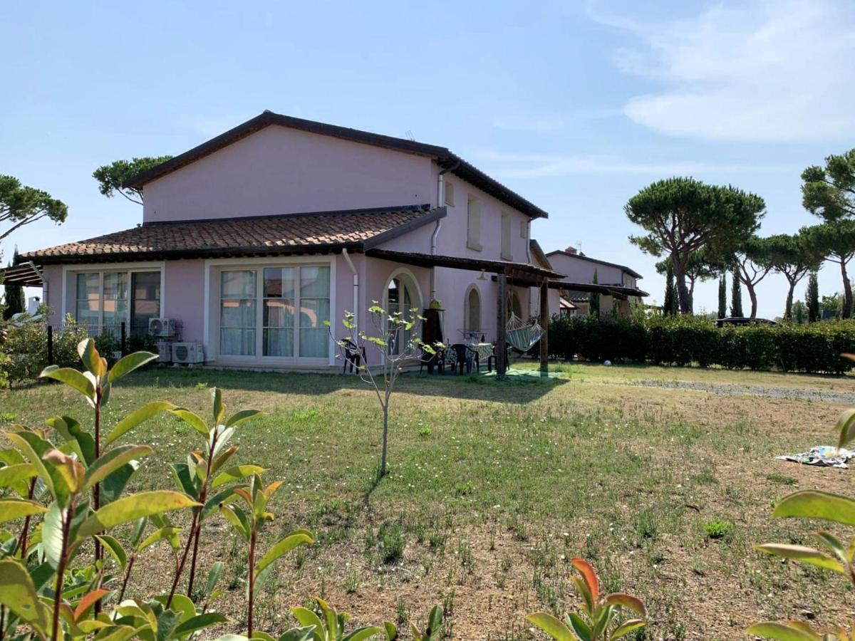 Fattoria Palazzeta - Pet & Family Friendly Aparthotel Cecina  Exterior foto
