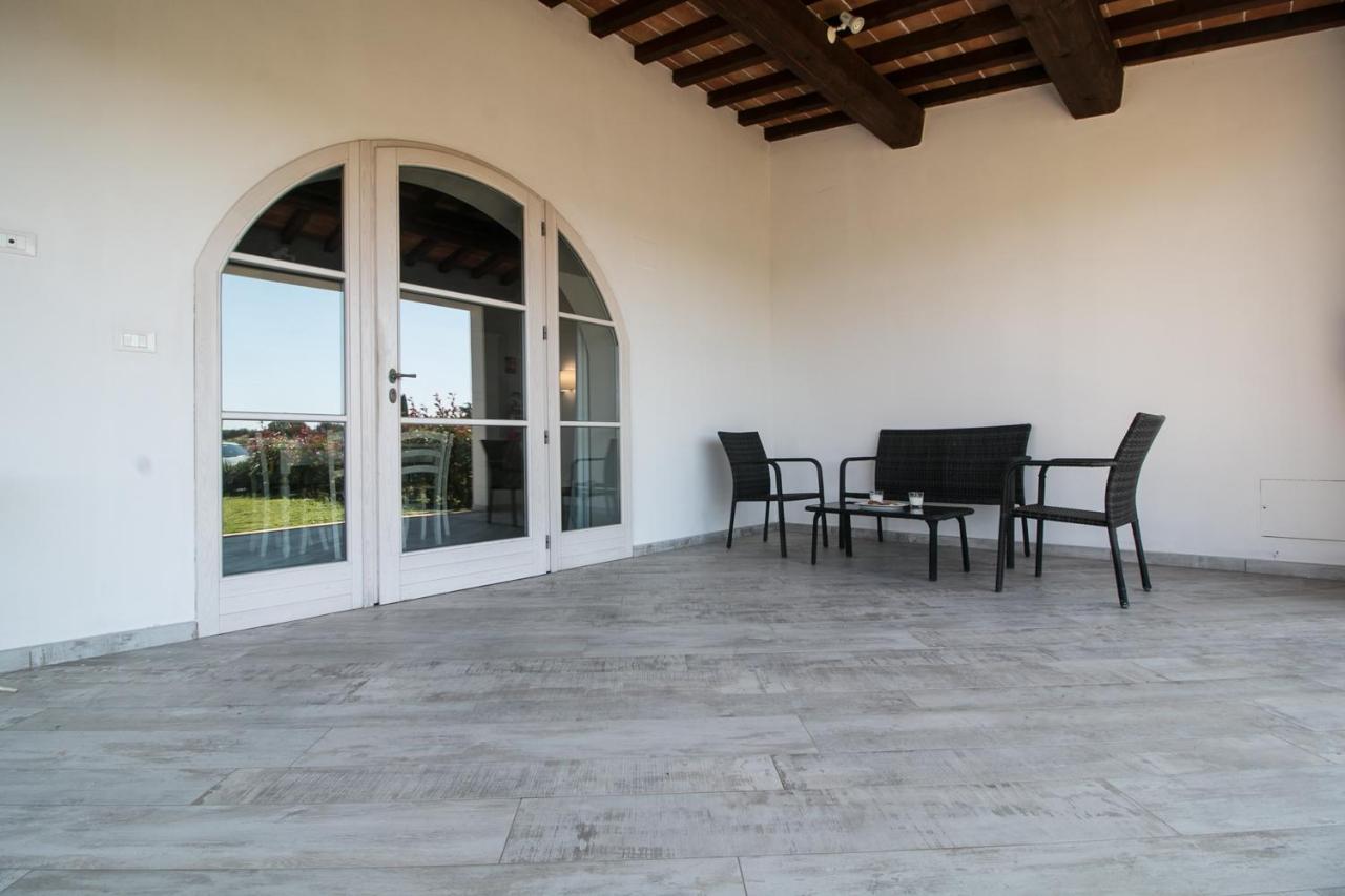Fattoria Palazzeta - Pet & Family Friendly Aparthotel Cecina  Exterior foto