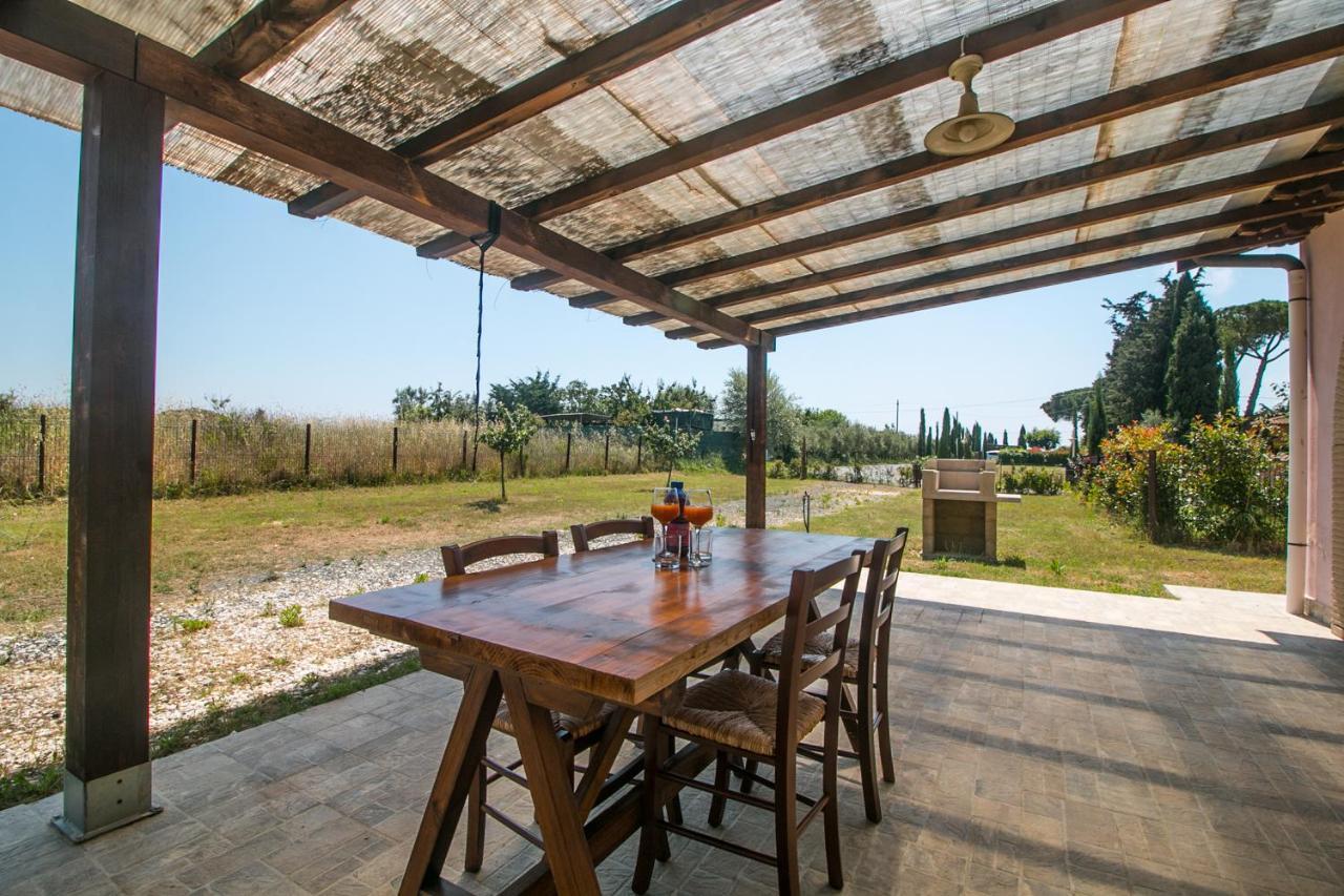 Fattoria Palazzeta - Pet & Family Friendly Aparthotel Cecina  Exterior foto